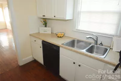 1424 Kennon Street, Charlotte, NC 28205 - Photo 7
