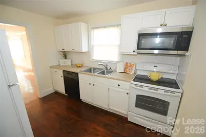 1424 Kennon Street, Charlotte, NC 28205 - Photo 9