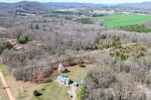 311 Fletcher Rd, Union Grove, NC 28689 - Photo 7