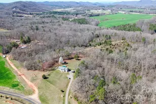 311 Fletcher Rd, Union Grove, NC 28689 - Photo 9