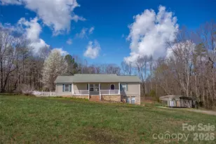 311 Fletcher Rd, Union Grove, NC 28689 - Photo 17