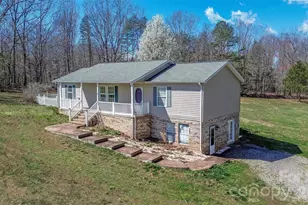 311 Fletcher Rd, Union Grove, NC 28689 - Photo 3