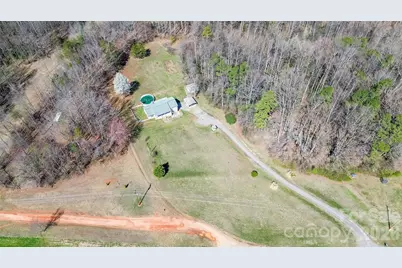 311 Fletcher Road, Union Grove, NC 28689 - Photo 13