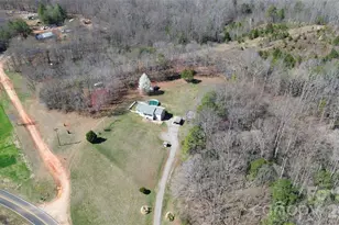 311 Fletcher Rd, Union Grove, NC 28689 - Photo 7