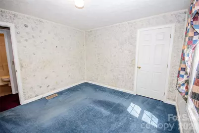 311 Fletcher Road, Union Grove, NC 28689 - Photo 31