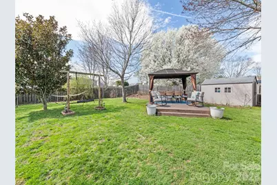 922 Woodhill Drive, Fletcher, NC 28732 - Photo 5