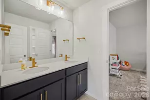 14107 Belmont Greene Dr, Charlotte, NC 28213 - Photo 31