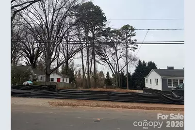 733 Fugate Avenue, Charlotte, NC 28205 - Photo 7