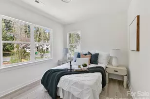 651 Stillgreen Ln, Charlotte, NC 28214 - Photo 15