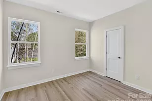 651 Stillgreen Ln, Charlotte, NC 28214 - Photo 25