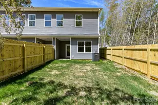 651 Stillgreen Ln, Charlotte, NC 28214 - Photo 31