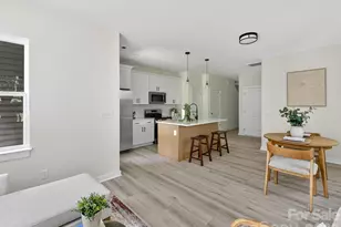 651 Stillgreen Ln, Charlotte, NC 28214 - Photo 9