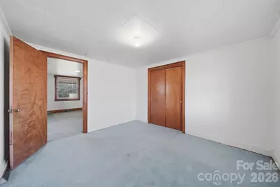 2421 35th Street Court NE, Hickory, NC 28601 - Photo 15