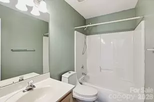 9332 Broken Pine Ln, Charlotte, NC 28269 - Photo 13