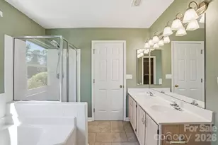 9332 Broken Pine Ln, Charlotte, NC 28269 - Photo 35