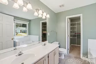 9332 Broken Pine Ln, Charlotte, NC 28269 - Photo 33