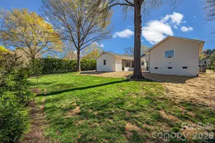 2319 Ainsdale Rd, Charlotte, NC 28226 - Photo 45