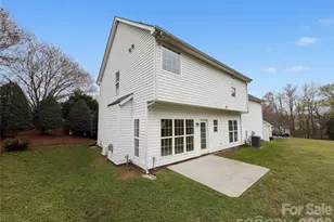 11037 Wyndham Pointe Dr, Charlotte, NC 28213 - Photo 21