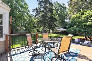 4007 Meadowridge Dr, Charlotte, NC 28226 - Photo 31