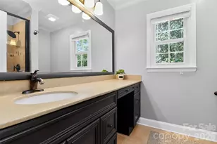 4007 Meadowridge Dr, Charlotte, NC 28226 - Photo 21