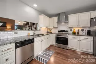 9122 Swallowtail Ln, Charlotte, NC 28269 - Photo 17