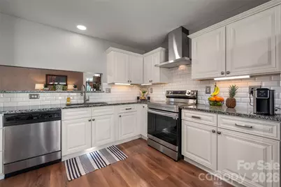 9122 Swallow Tail Lane, Charlotte, NC 28269 - Photo 21