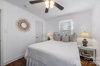 4922 Valley Stream Road, Charlotte, NC 28209 - Photo 23