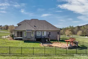 5873 Bakers Point, Hickory, NC 28602 - Photo 41