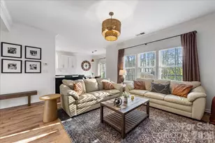 9627 Brookmere Ln, Charlotte, NC 28214 - Photo 7