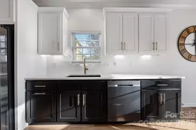 9627 Brookmere Lane, Charlotte, NC 28214 - Photo 13