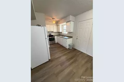 318 N Poplar Street #2, Gastonia, NC 28054 - Photo 3