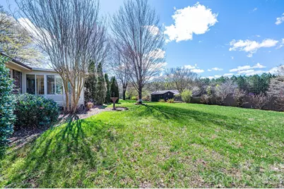 1070 S College Avenue, Newton, NC 28658 - Photo 21