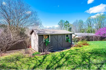 1070 S College Avenue, Newton, NC 28658 - Photo 19