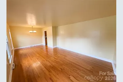 6214 Ashcrest Drive, Charlotte, NC 28217 - Photo 9