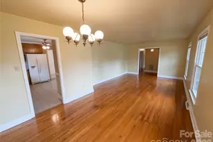 6214 Ashcrest Dr, Charlotte, NC 28217 - Photo 11