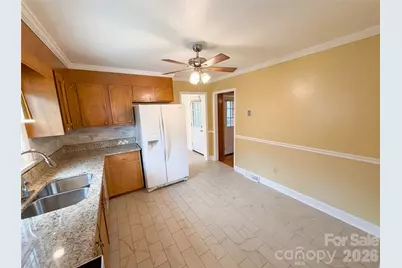 6214 Ashcrest Drive, Charlotte, NC 28217 - Photo 13