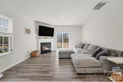 210 Eden Avenue, Mooresville, NC 28115 - Photo 5