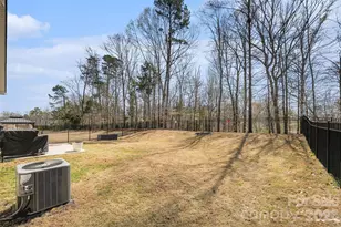 210 Eden Ave, Mooresville, NC 28115 - Photo 23