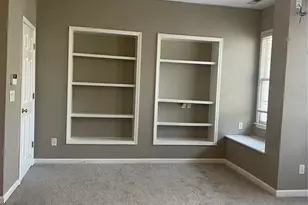 5828 Lagrande Dr, Charlotte, NC 28269 - Photo 5