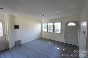 2546 Amber Crest Dr, Gastonia, NC 28052 - Photo 3