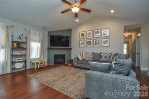 1809 Megan Ann Ln, Lincolnton, NC 28092 - Photo 9