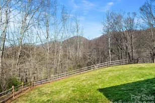 1952 Country Club Dr, Canton, NC 28716 - Photo 33