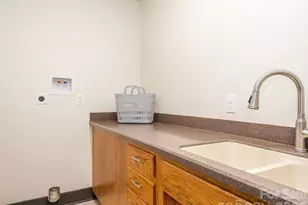 1952 Country Club Dr, Canton, NC 28716 - Photo 11