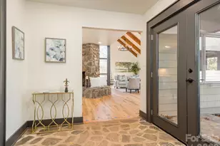 1952 Country Club Dr, Canton, NC 28716 - Photo 7