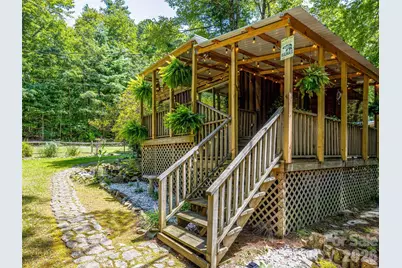 685 Shumont Road, Black Mountain, NC 28711 - Photo 9