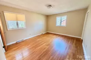 3002 Club Dr, Gastonia, NC 28054 - Photo 17