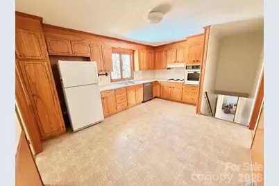 3002 Club Drive, Gastonia, NC 28054 - Photo 9