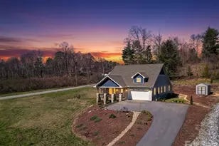 35 Cider Hl Ln, Hendersonville, NC 28792 - Photo 1