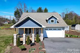 35 Cider Hl Ln, Hendersonville, NC 28792 - Photo 39