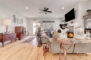 35 Cider Hl Ln, Hendersonville, NC 28792 - Photo 19